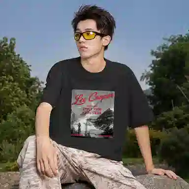 Lee Cooper T