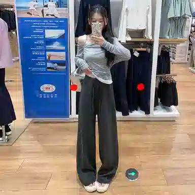 YICHEN