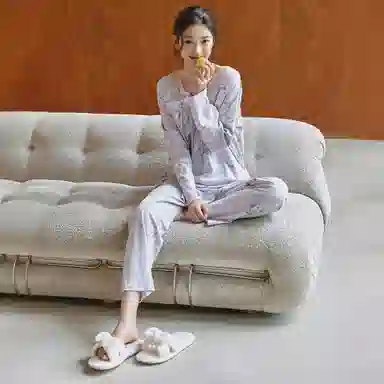 TLXT V