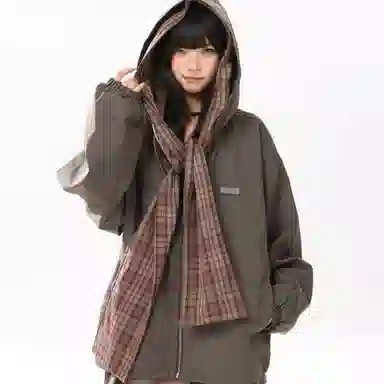 一碗士多  格子拼接围巾披肩撞色小众个性化高级感设计无性别主义宽松休闲舒适百搭情侣日常城市户外通勤学院风棒球服 男女同款