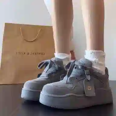 BINGO DUCK Low Top Sneakers