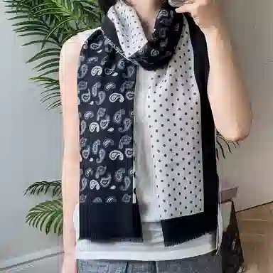 莎莎 佩斯利腰果花波点拼色精纺高支数长巾 时尚百搭文艺复古风优雅大气加大保暖舒适 绵羊毛 绒线围巾 女款