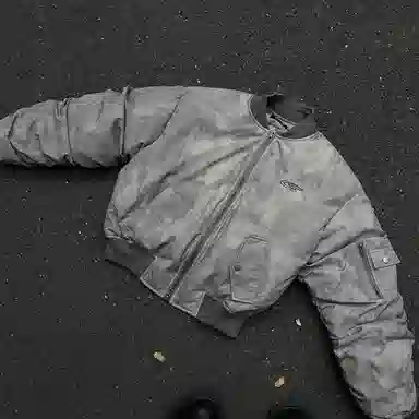 bomber