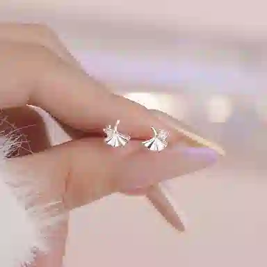 S999