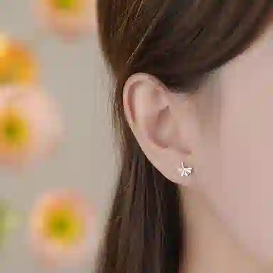 S999