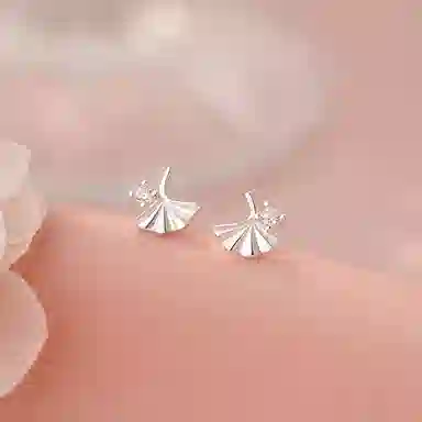 S999