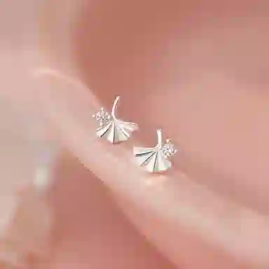 S999