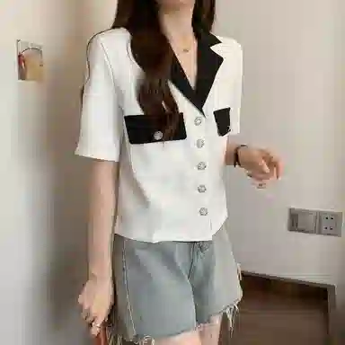 LAKESI MM