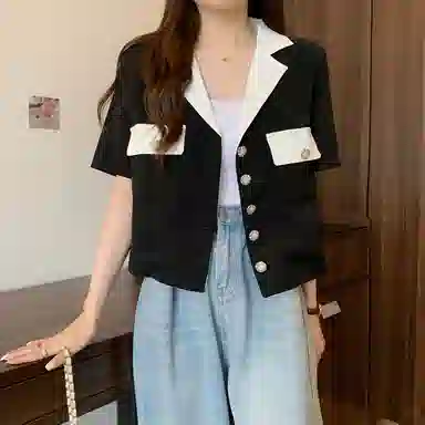 LAKESI MM