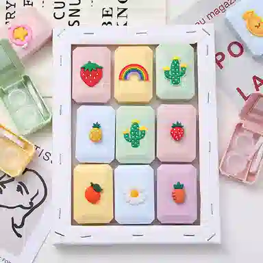 CLOLV KISS ins