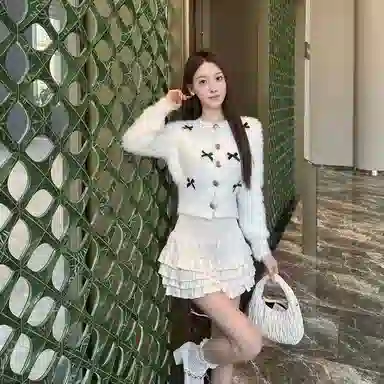 FTXW ins