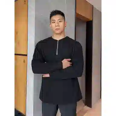 Hypeyourself T