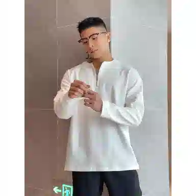 Hypeyourself T