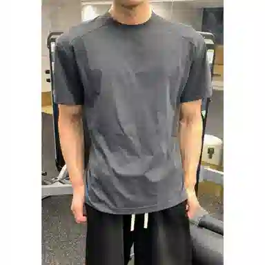 Hypeyourself T
