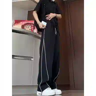Hypeyourself