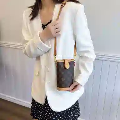 米囹 复古印花 水桶包 单肩手机包 棕色