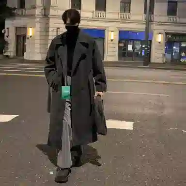 H.V.G.A Cleanfit Coat