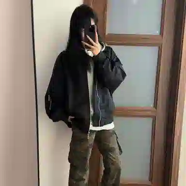 H.V.G.A cleanfitbomber