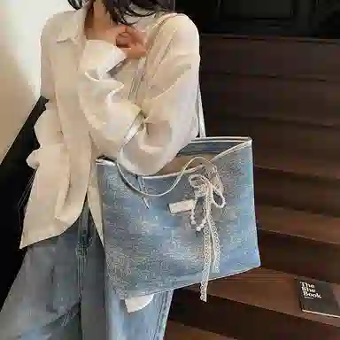 ORANGE BEAN ins Tote