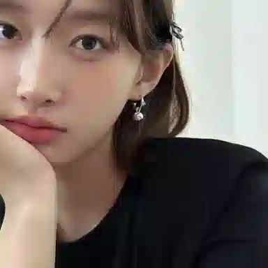 S925