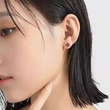 S925