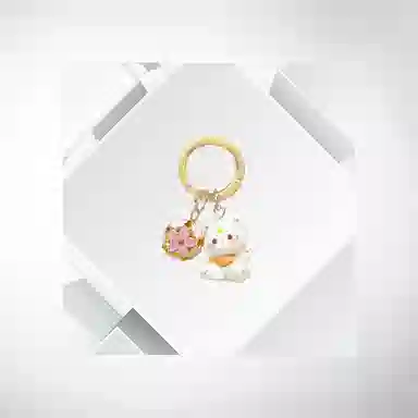 清脆小溪 铃铛可爱小猫 卡通独特创意小众设计萌趣俏皮个性钥匙扣学生书包少女包包配饰日常通勤 树脂 挂件 男女同款情侣款