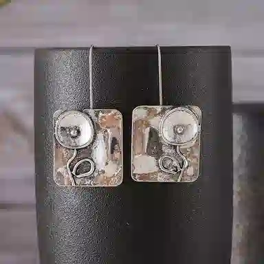 清脆小溪 小众复古做旧耳饰 方形欧美风个性 气质搭配设计 独特创意 合金 耳环 女款