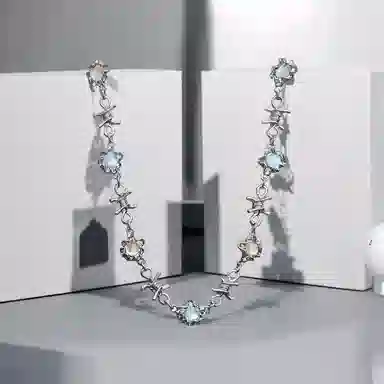 清脆小溪 小众创意设计 月光石海洋 轻奢风高级感潮流闪耀亮眼百搭气质 合金 项链 女款