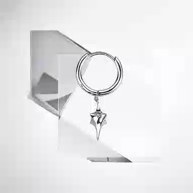 925
