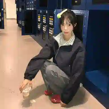 TEN MIRO