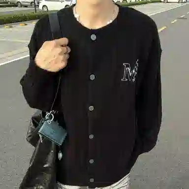 TEN MIRO