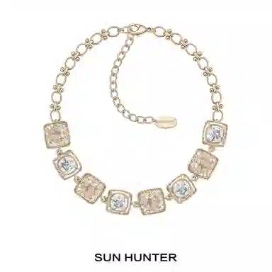 SUN HUNTER 18K