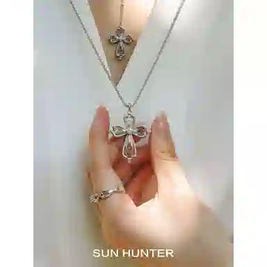 SUN HUNTER