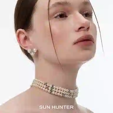 SUN HUNTER choker