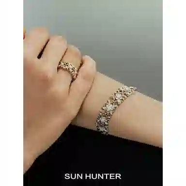 SUN HUNTER