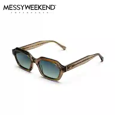 MESSYWEEKEND ANTHONY