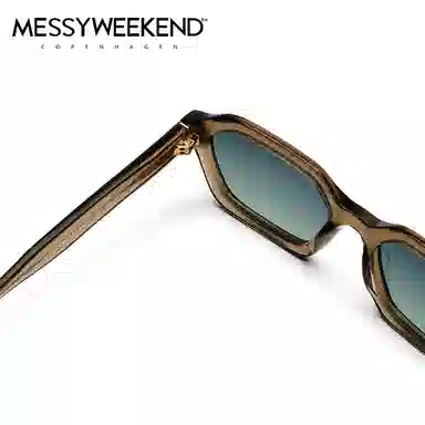 MESSYWEEKEND ANTHONY