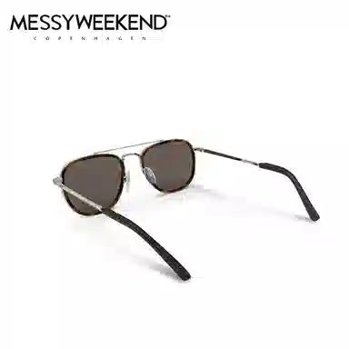 MESSYWEEKEND QUENTIN