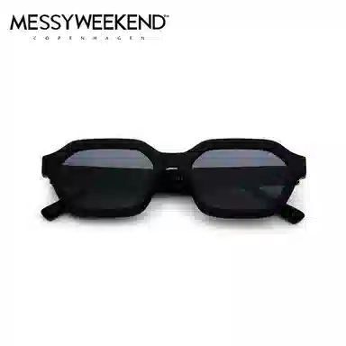 MESSYWEEKEND ANTHONY