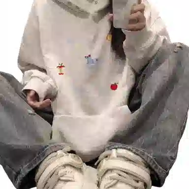 望莱仕 纯棉银狐绒秋季印花百搭宽松个性纽扣连帽女卫衣 女款