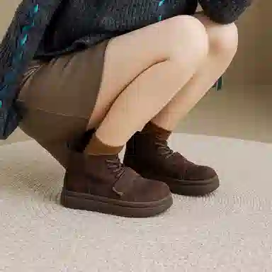 华耐 秋冬季美拉德靴子百搭复古平底短靴 厚底马丁靴 女