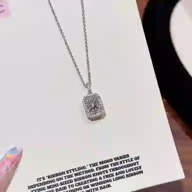 【闪耀星辰】 匆匆那年 六芒星爆闪  轻奢高级感 小众设计 时尚简约高端大气 合金 项链 女款