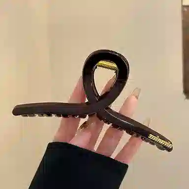 ZANC Gold Letter Hair Clip Large Acrylic