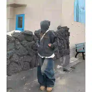 TR
