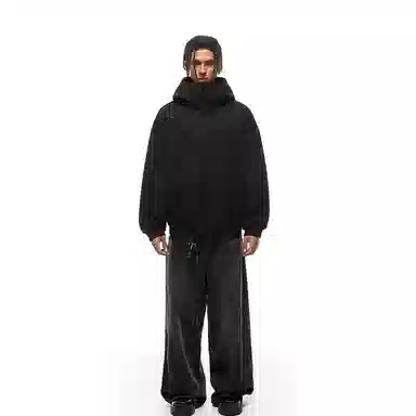 TR
