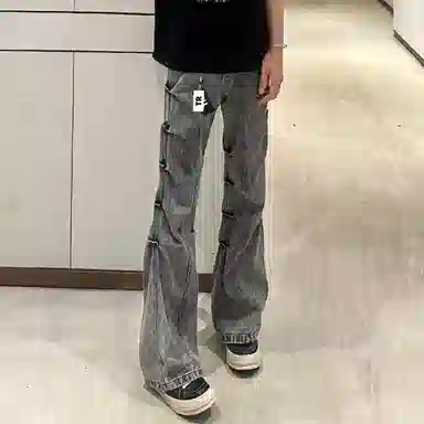 TR