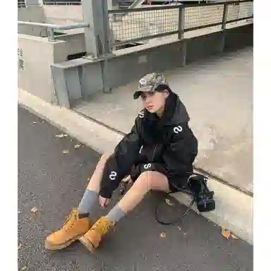 TR