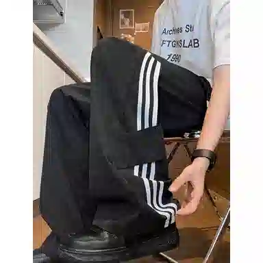TR