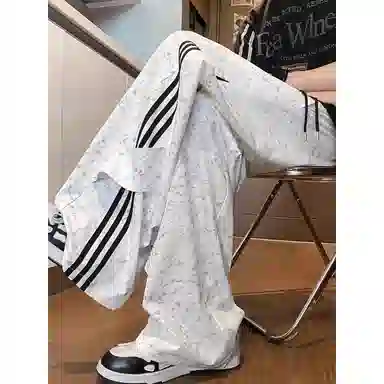 TR