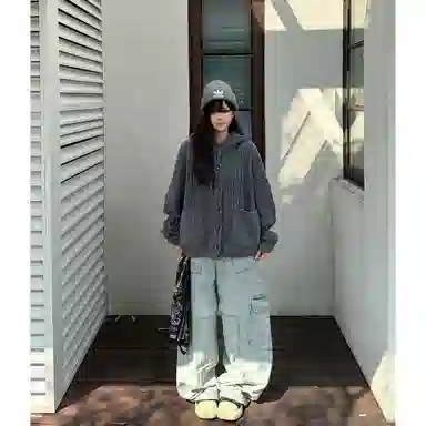 TR
